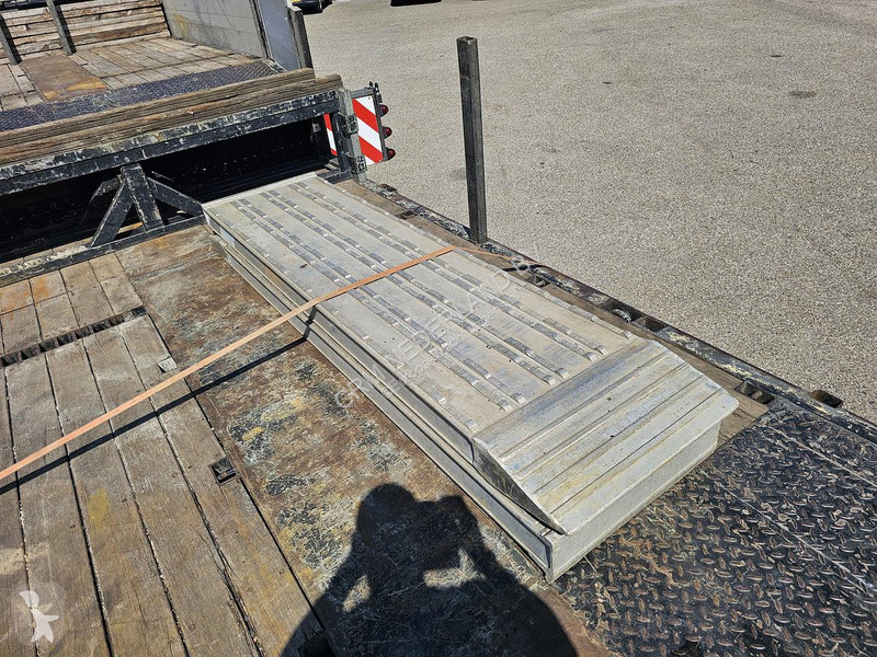 Oplegger Broshuis E 2190/27 | SEMI LOWLOADER |...