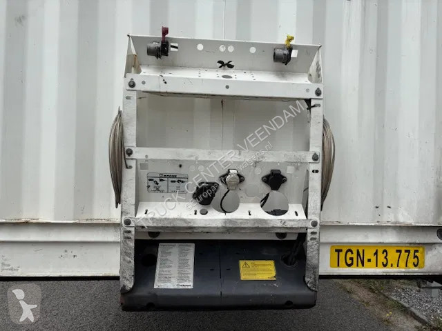 Semi reboque Krone Volume 3 axle curtainslider...