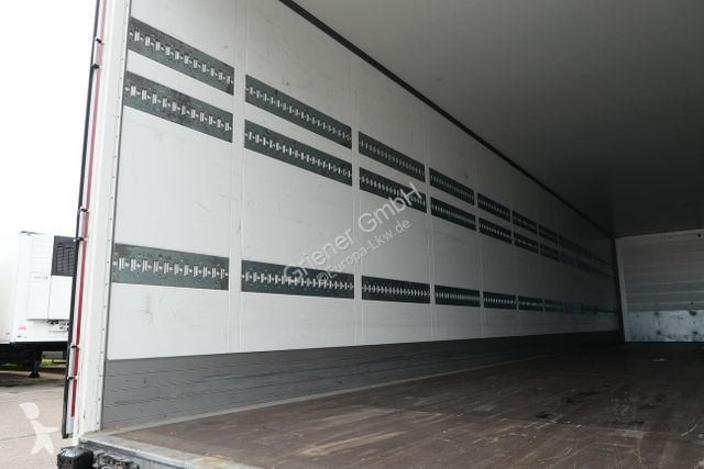 نصف مقطورة Schmitz Cargobull 24/3 x ZURRLEISTE...