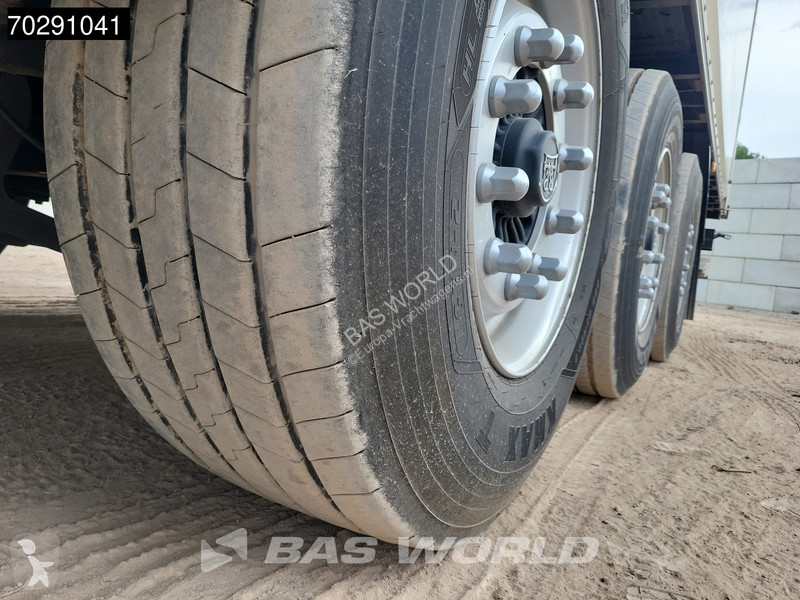 Semitrailer Wielton NS-3 Liftachse Tailgate