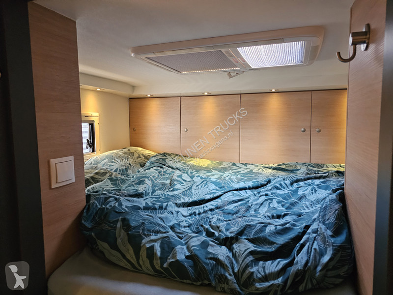 Полуприцеп  CAMPER TRAILER / MOBIL HOME