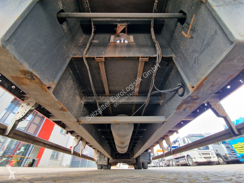 نصف مقطورة Fliegl SZS 270