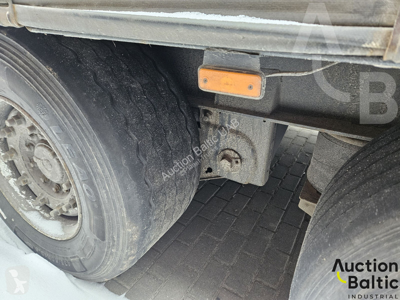 نصف مقطورة Wielton NS-3