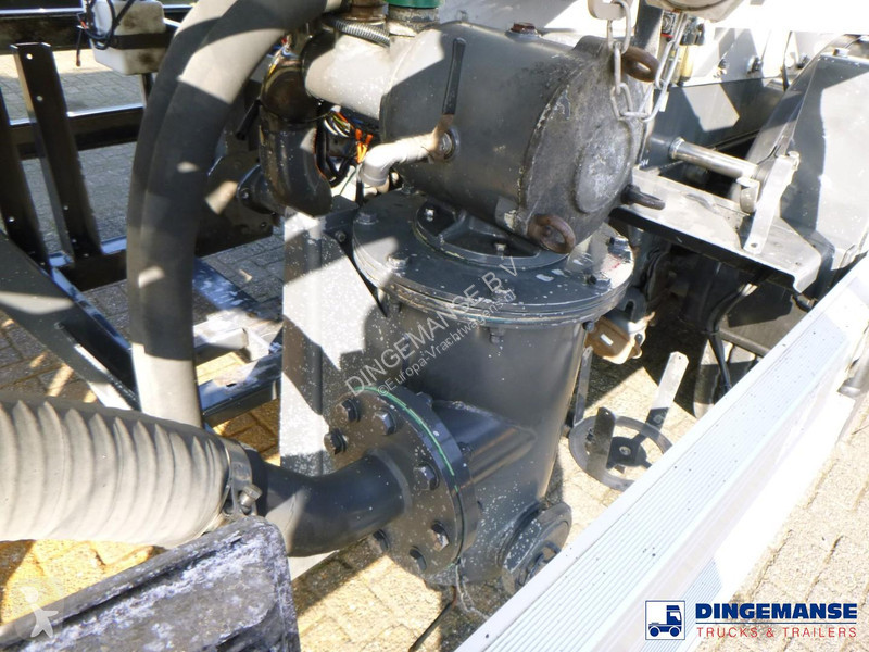نصف مقطورة Crossland Vacuum tank alu 33.4 m3 /...