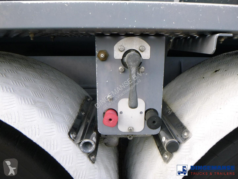 Semi remorque LAG Fuel tank alu 44.4 m3 / 6...
