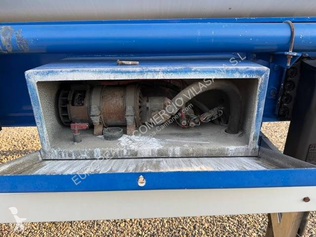 نصف مقطورة Feldbinder cisterna pulverulentos 62m3