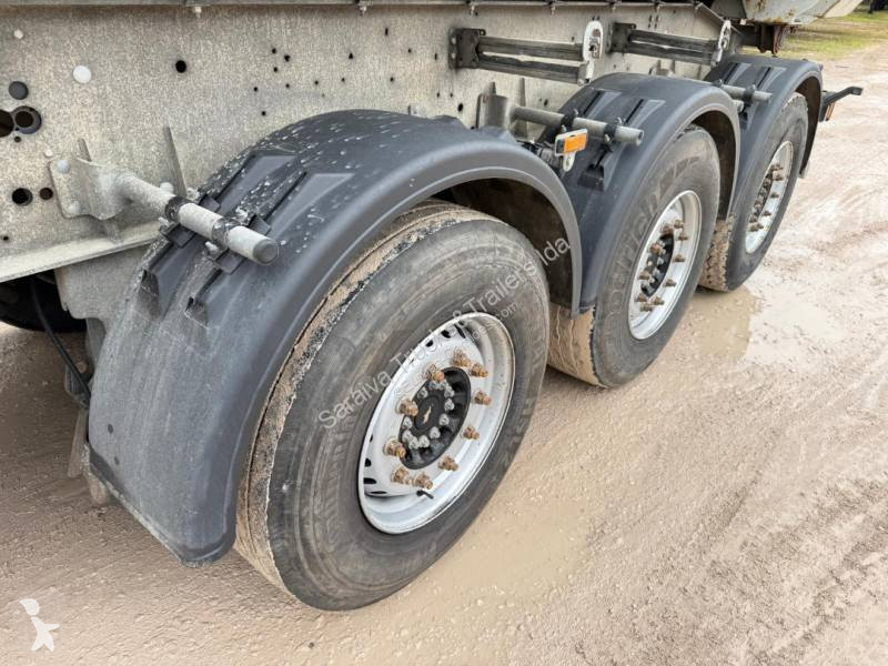 نصف مقطورة Schmitz Cargobull