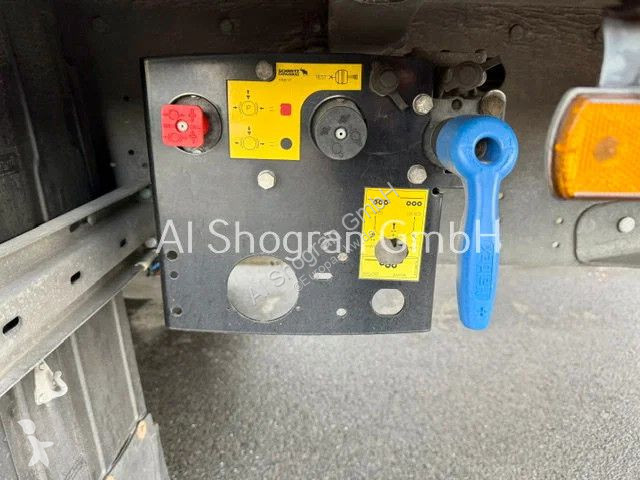 نصف مقطورة Schmitz Cargobull / Edscha /...