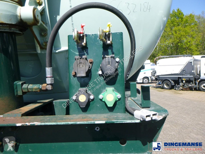 Semi remorque Feldbinder Powder tank alu 60 m3...