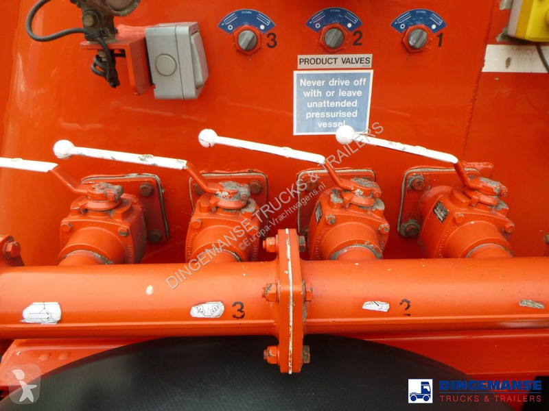 Semiremorca Feldbinder Powder tank alu 40 m3 +...