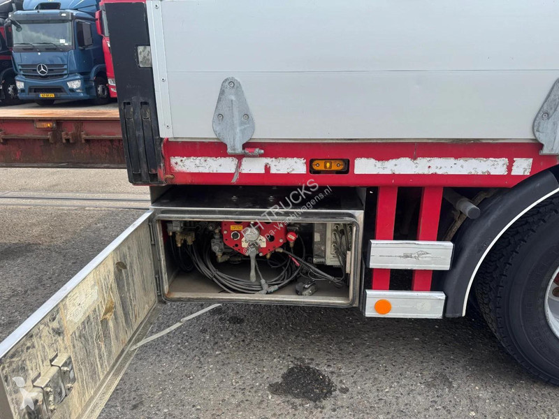 Maskinbæreren HRD 2 AXLE - REMOTE STEERING -...