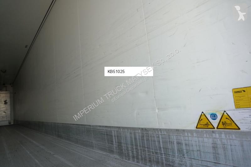 نصف مقطورة Schmitz Cargobull