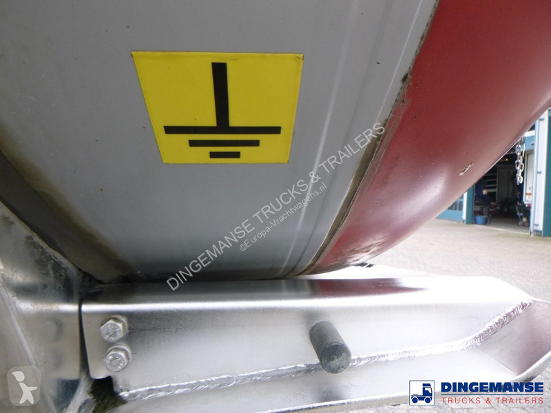 Oplegger Magyar Chemical tank inox L4BH 32.5 m3...