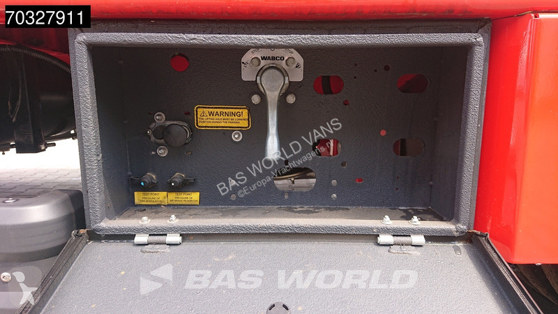 نصف مقطورة Kässbohrer NEW Lift Axle