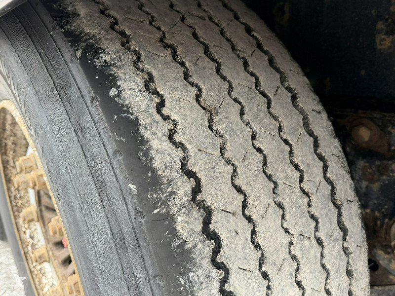 Полуремарке Krone SD Standard OŚ Podnoszona SAF