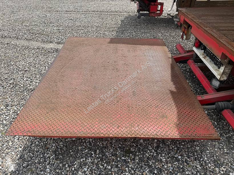 نصف مقطورة Kel-Berg Curtainsider Lift /...