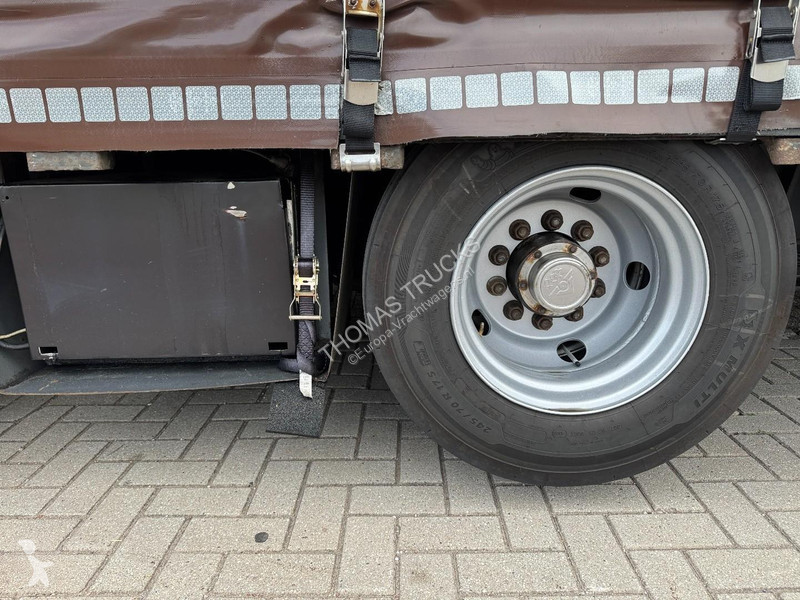 نصف مقطورة Esve TAD 12-10, 9.0 Ton Taillift,...