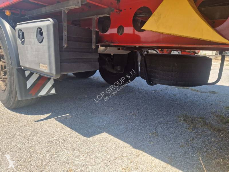 نصف مقطورة Schwarzmüller s1