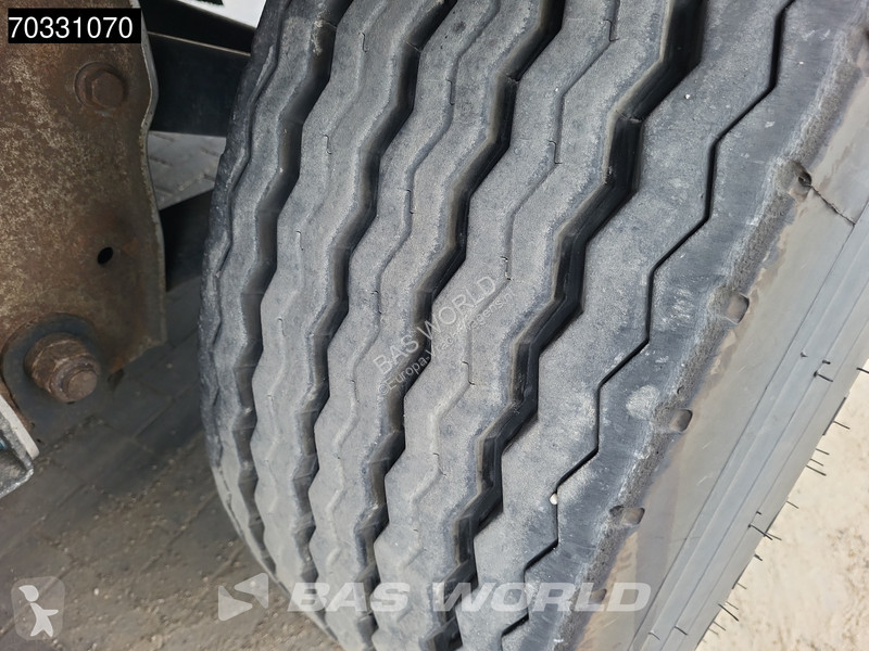 Semi remorque Schmitz Cargobull SCB*S3T 3 axles...