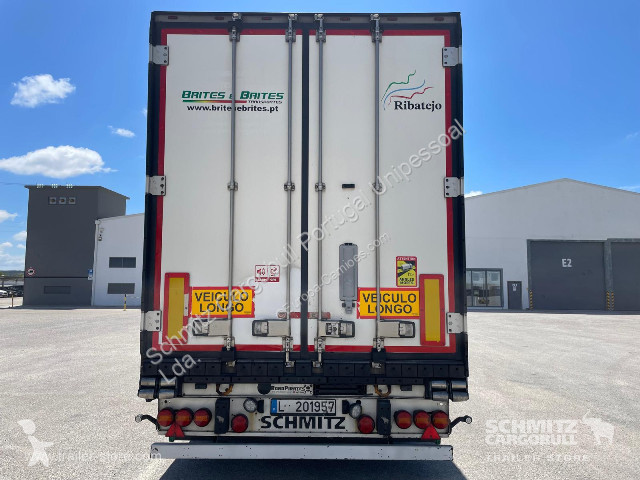 نصف مقطورة Schmitz Cargobull Semitrailer Reefer...