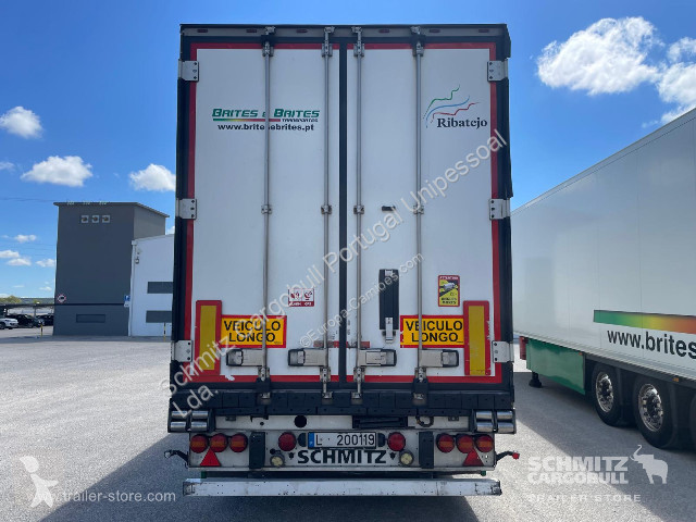 نصف مقطورة Schmitz Cargobull Semitrailer Reefer...
