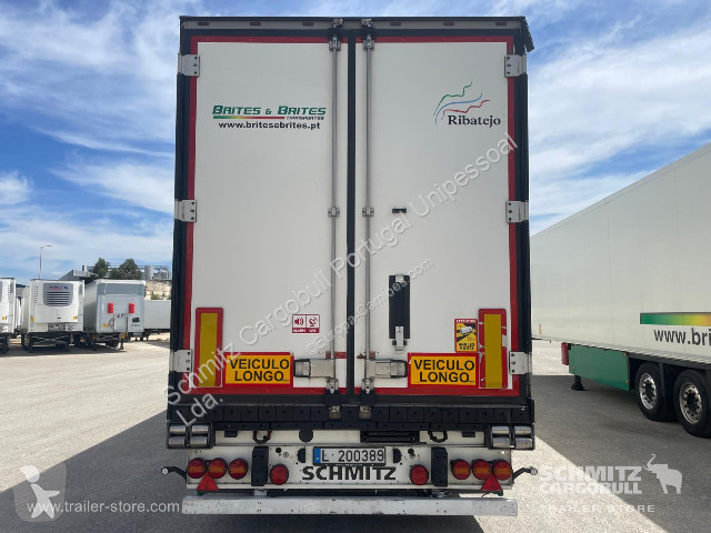 نصف مقطورة Schmitz Cargobull Semitrailer Reefer...