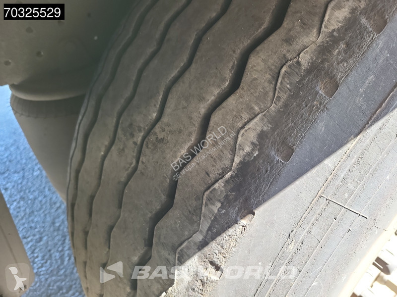 نصف مقطورة Schmitz Cargobull SCB*S3T 3 axles...