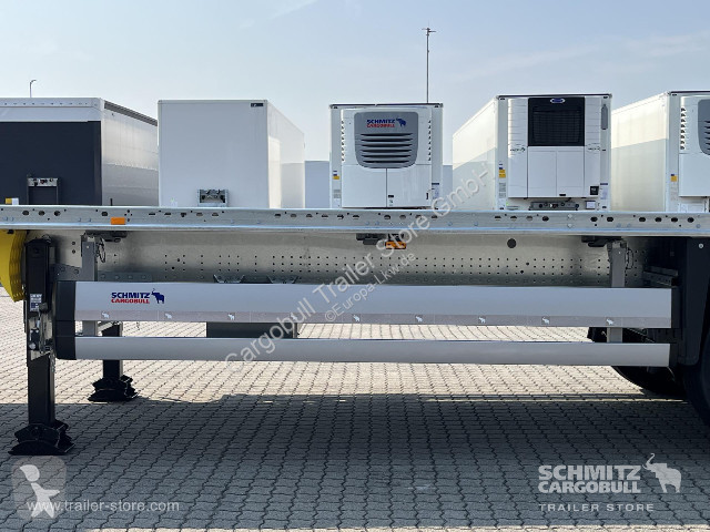 نصف مقطورة Schmitz Cargobull Plateau Standard