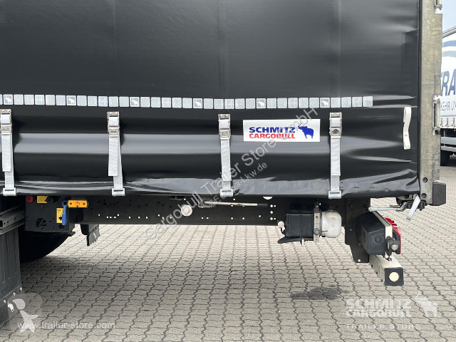 نصف مقطورة Schmitz Cargobull Curtainsider Mega...
