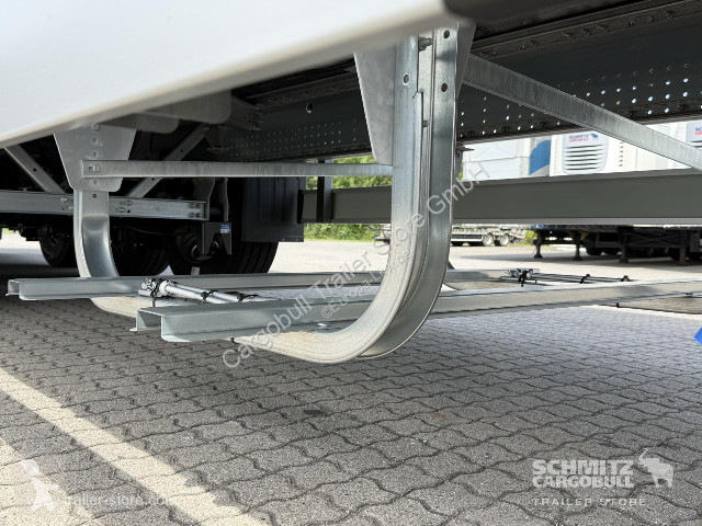 نصف مقطورة Schmitz Cargobull Curtainsider Mega...