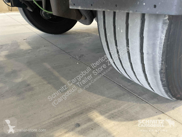 نصف مقطورة Schmitz Cargobull Reefer Standard
