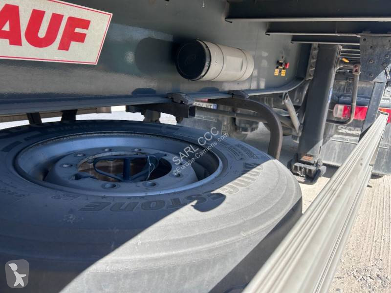 Semi remorque Fruehauf EP-176-LR essieu...