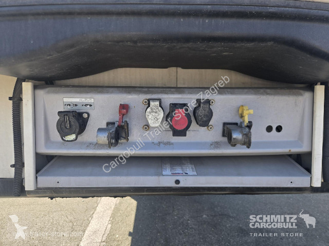 Полуприцеп Schmitz Cargobull Semitrailer Reefer...