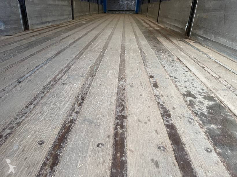 Полуприцеп Krone 3 axle Curtainsider /...