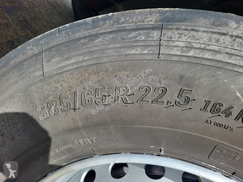 Полуприцеп MOL MO4DAST3
