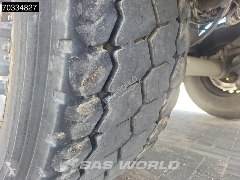 Полуприцеп Schmitz Cargobull SCB*S3D 3 axles