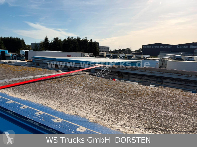 Semitrailer  Finkl  3 Stock Hubdach Typ 2...
