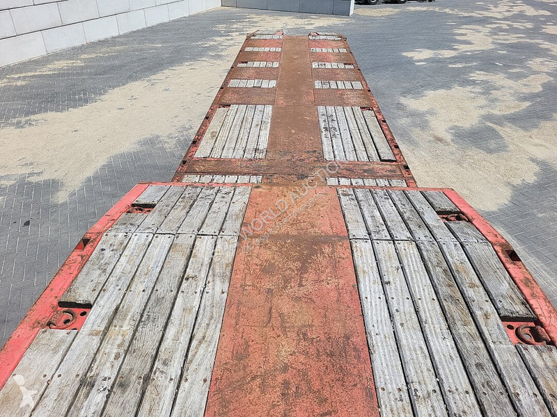 Semitrailer Kässbohrer LB4E