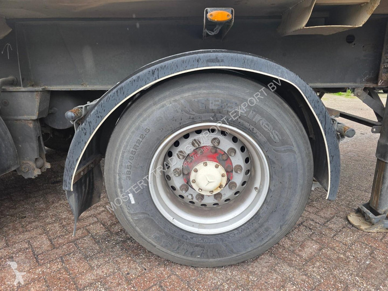 AJK OP 17-30/22 5 3-axle tipper - Mercedes...