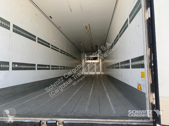 Sættevogn Schmitz Cargobull Reefer Standard