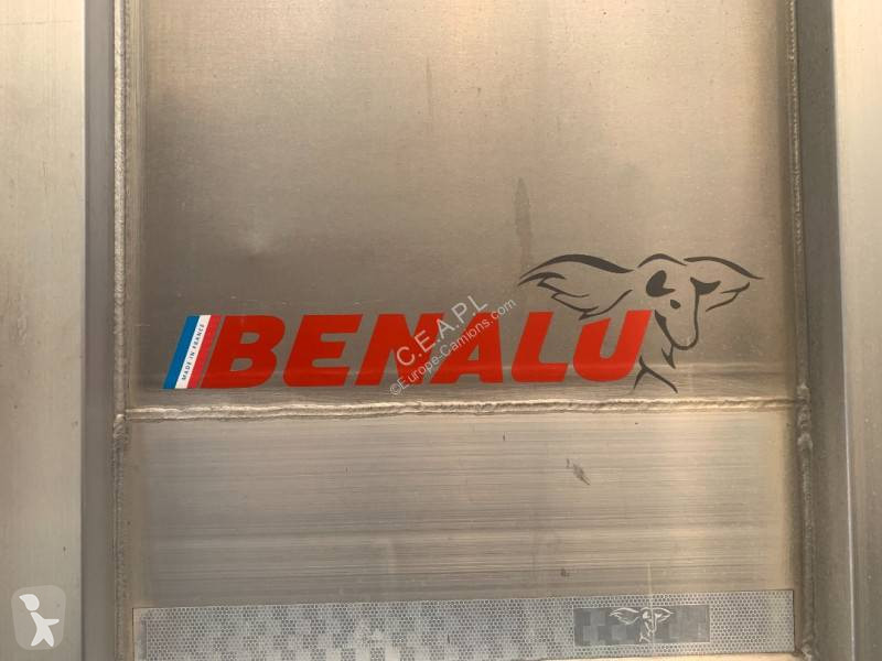 Semi remorque Benalu