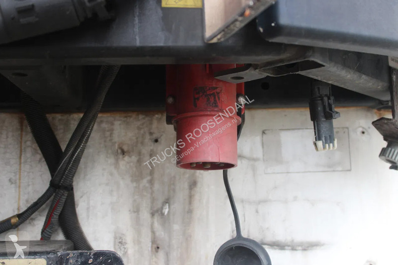 Semitrailer Renders MEAT + 3x BPW + CARRIER