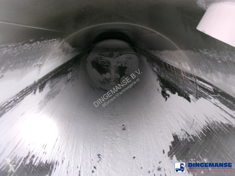 Semiremorca Feldbinder Powder tank alu 41 m3...