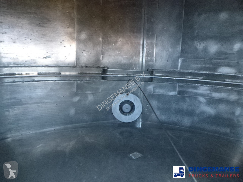 Semiremorca Cobo Fuel tank alu 44.7 m3 / 6 comp