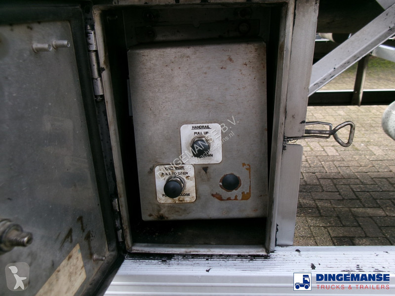 Semiremorca Crossland Bitumen tank inox 33 m3 /...