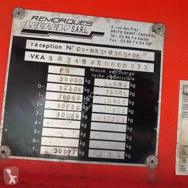 Semitrailer Louault 3 essieux porte engin