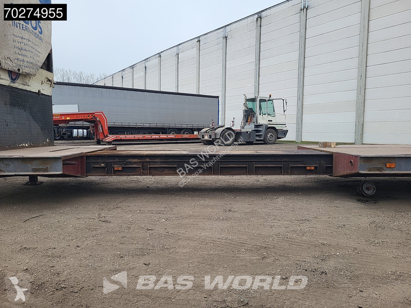 Semitrailer Goldhofer STZ-TL3029/80 3 axles...