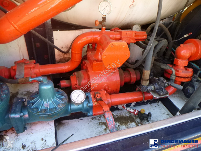 Semiremorca TYT Gas tank steel LPG 38.5 m3 / 1...