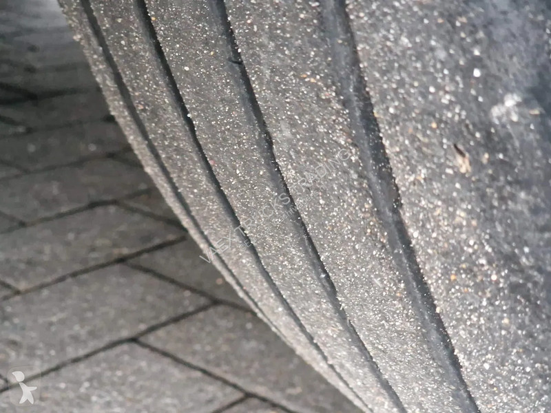 Semitrailer Schwarzmüller Tautliner 3 axle -...