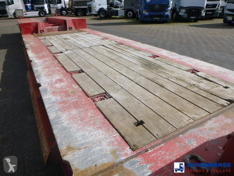 Semiremorca Faymonville 4-axle lowbed trailer...